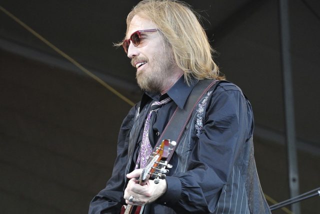 By Takahiro Kyono from Tokyo, Japan (Tom Petty) [CC BY 2.0 (http://creativecommons.org/licenses/by/2.0)], via Wikimedia Commons