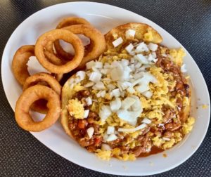 Blue Ribbon Cafe & Bakery Chili burger