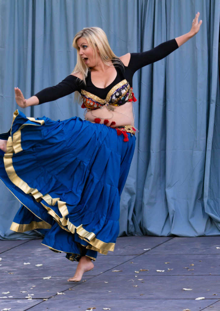 Belly dancing at Hyde Park Street Fair 2019