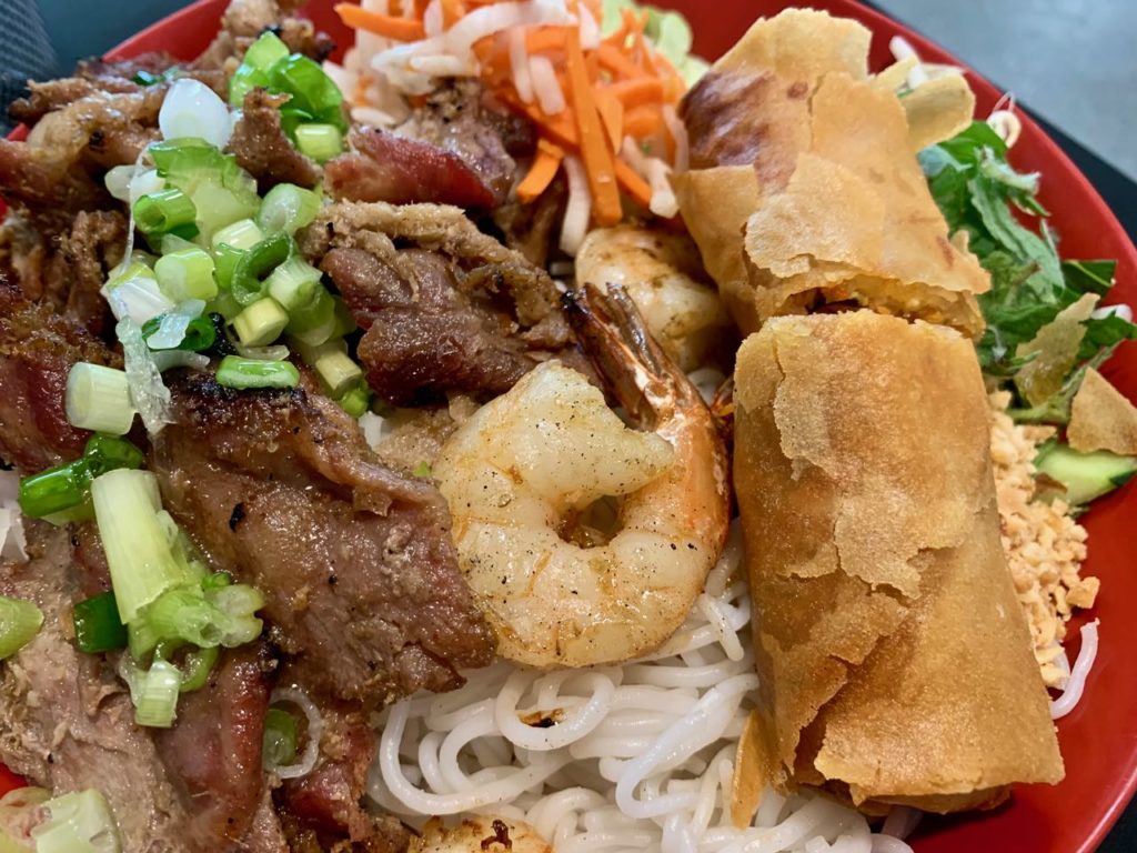 Phở Nguyễn Vermicelli Bowl with egg roll, grilled shrimp and pork