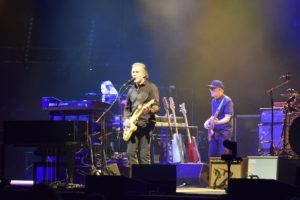 Jackson Browne and James Taylor give a great show