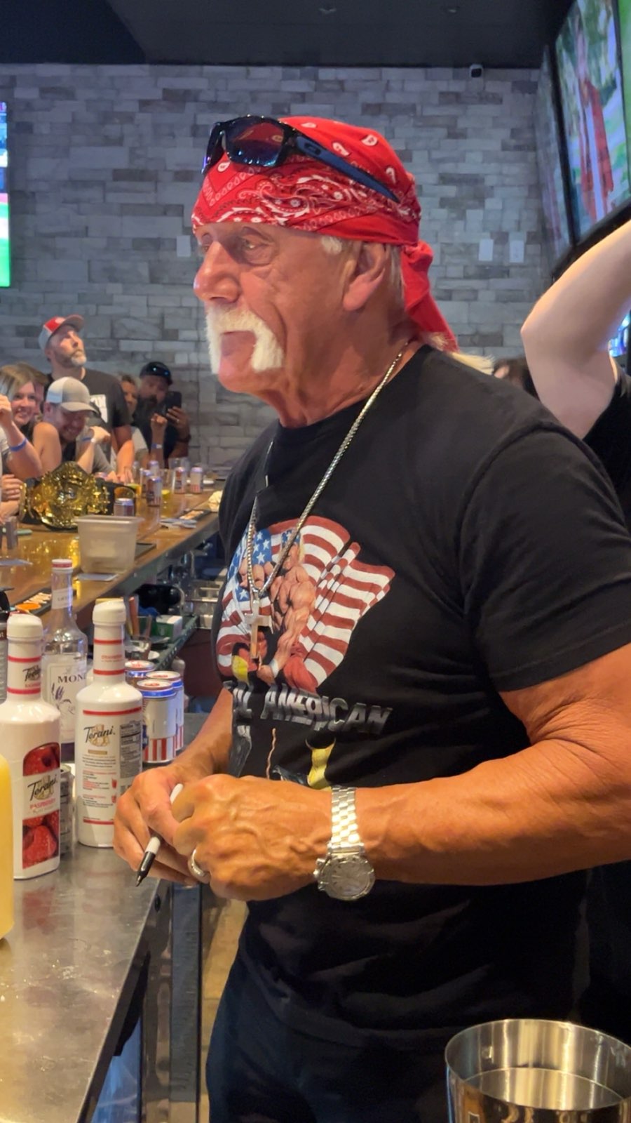 Hulk Hogan promoting Real American Beer at Giggy D's in Meridian, ID