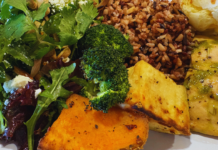 Aubergine Kitchen Meridian Review: Clean Eating That Actually Hits Wild salmon plate from Aubergine Kitchen in Meridian Idaho with herb glaze, roasted vegetables, brown rice, and fresh mixed greens salad